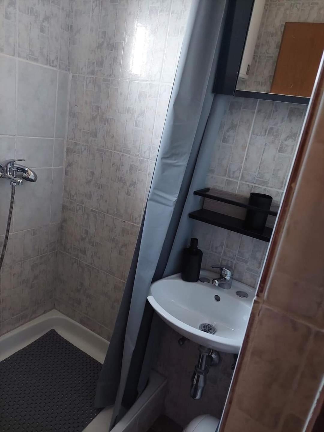 Apartmani Suhi Brod Medulin Exterior foto