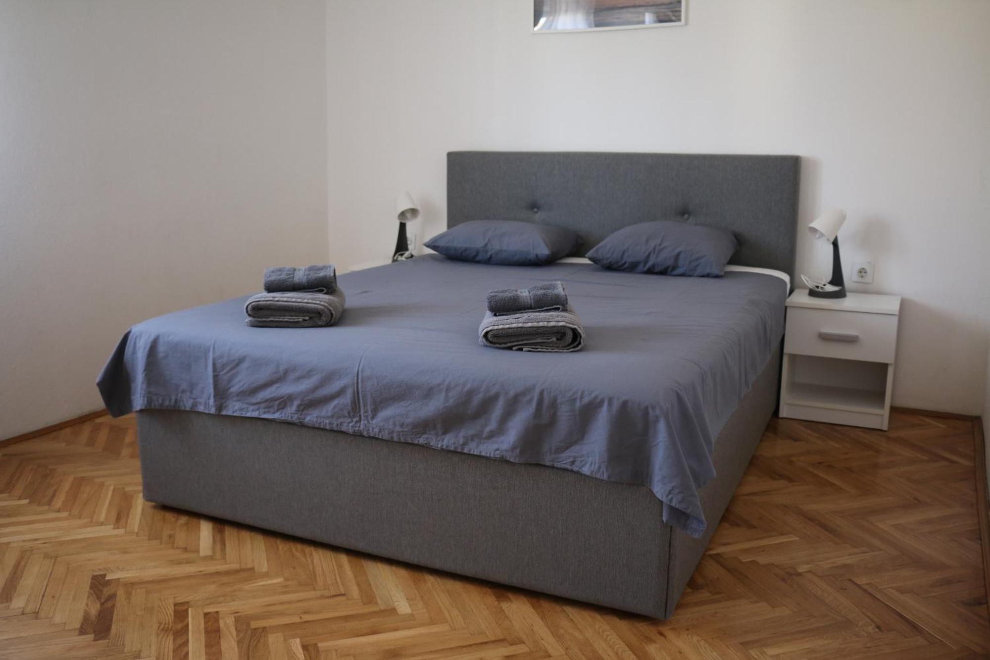Apartmani Suhi Brod Medulin Exterior foto