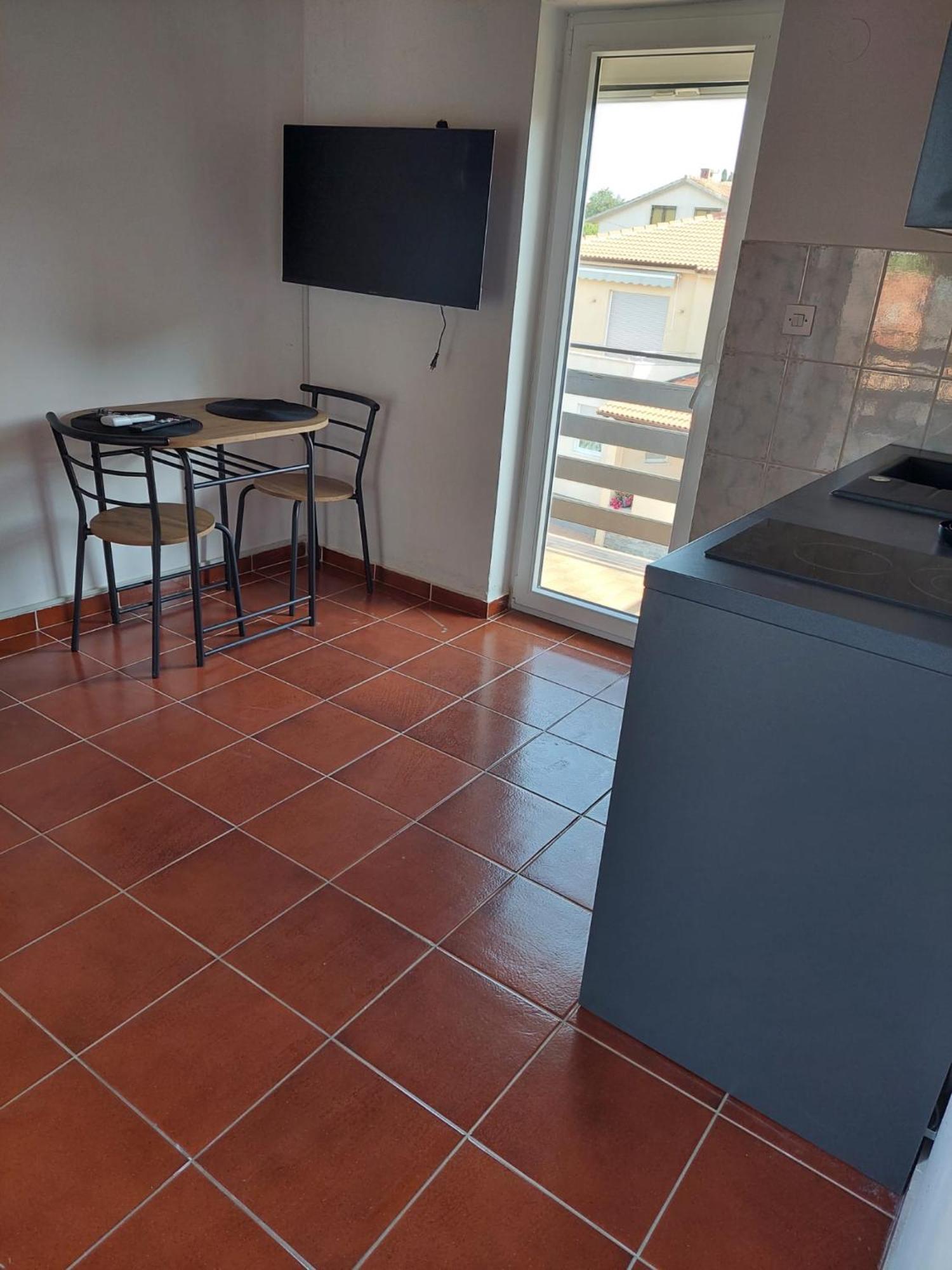 Apartmani Suhi Brod Medulin Exterior foto