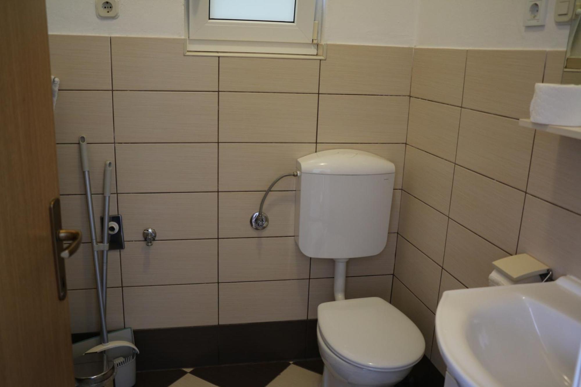 Apartmani Suhi Brod Medulin Exterior foto